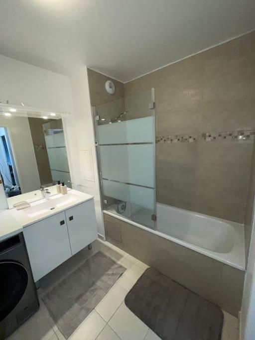 סאריס Superbe Appartement Tres Confortable מראה חיצוני תמונה